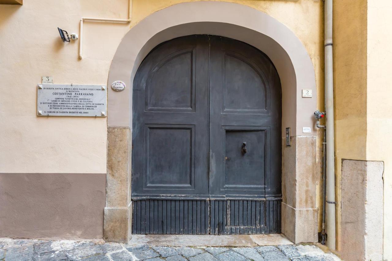 Casa Parravano Caserta Buitenkant foto